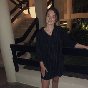 Meet your Posher, Abbey